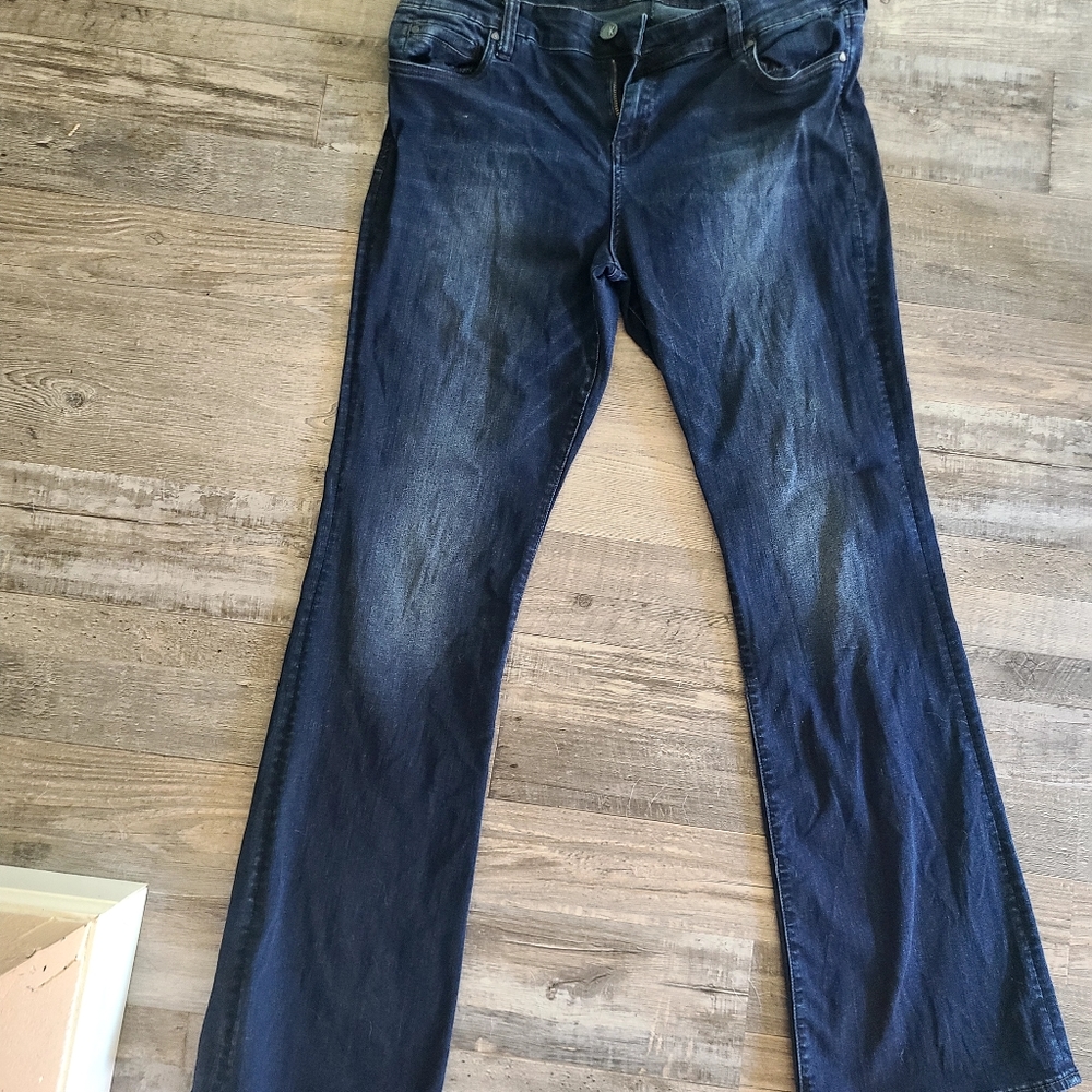 Kut from the kloth size 16 boot cut
